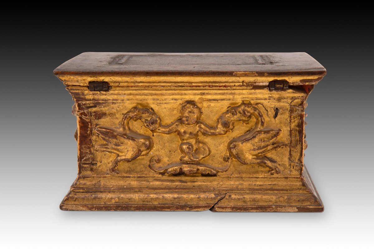 Chest. Carved Wood, Metal. Spanish School, 16th Century.-photo-1