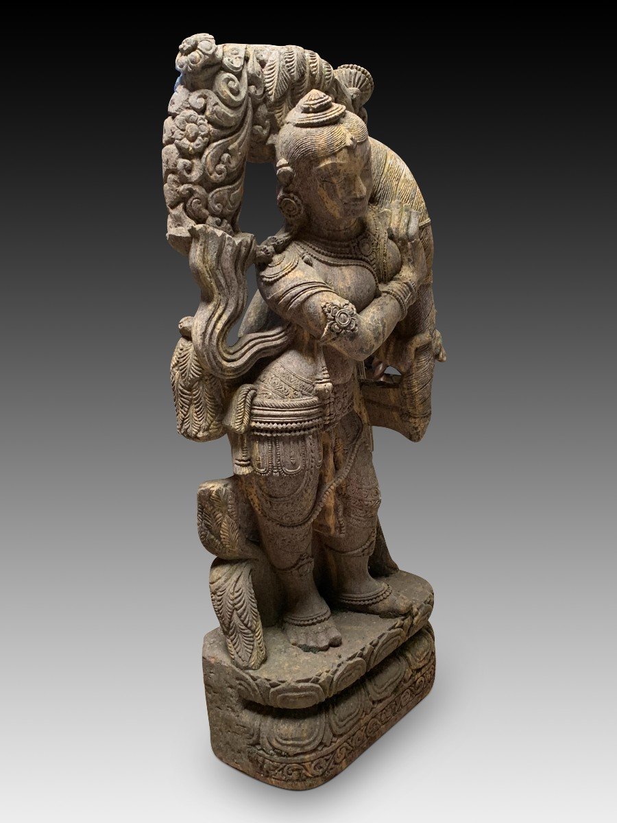 Shalabhanjika, Femme Ou Yakshi Avec Un Arbre. Pierre Sculptée. école Hindoue, 20e Siècle. -photo-4