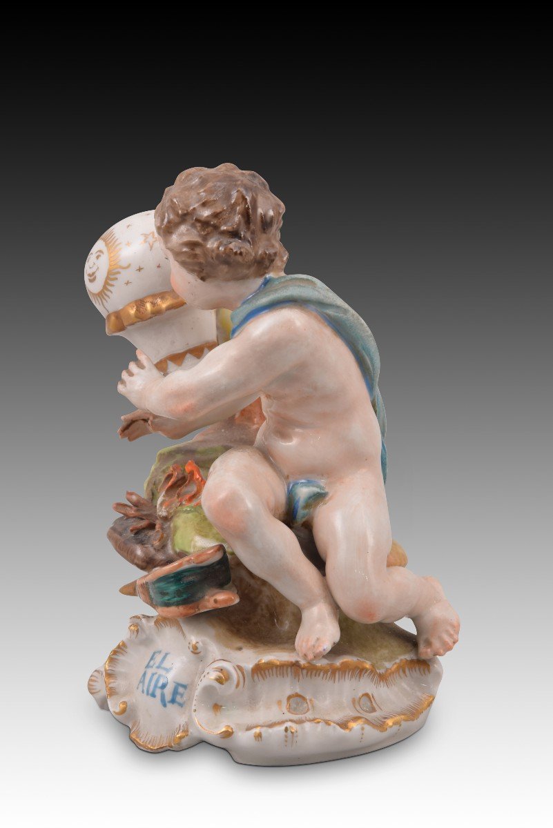 Allégorie De l'Air. Porcelaine émaillée. Porcelaine Hispania, Espagne, 20e Siècle.  -photo-3