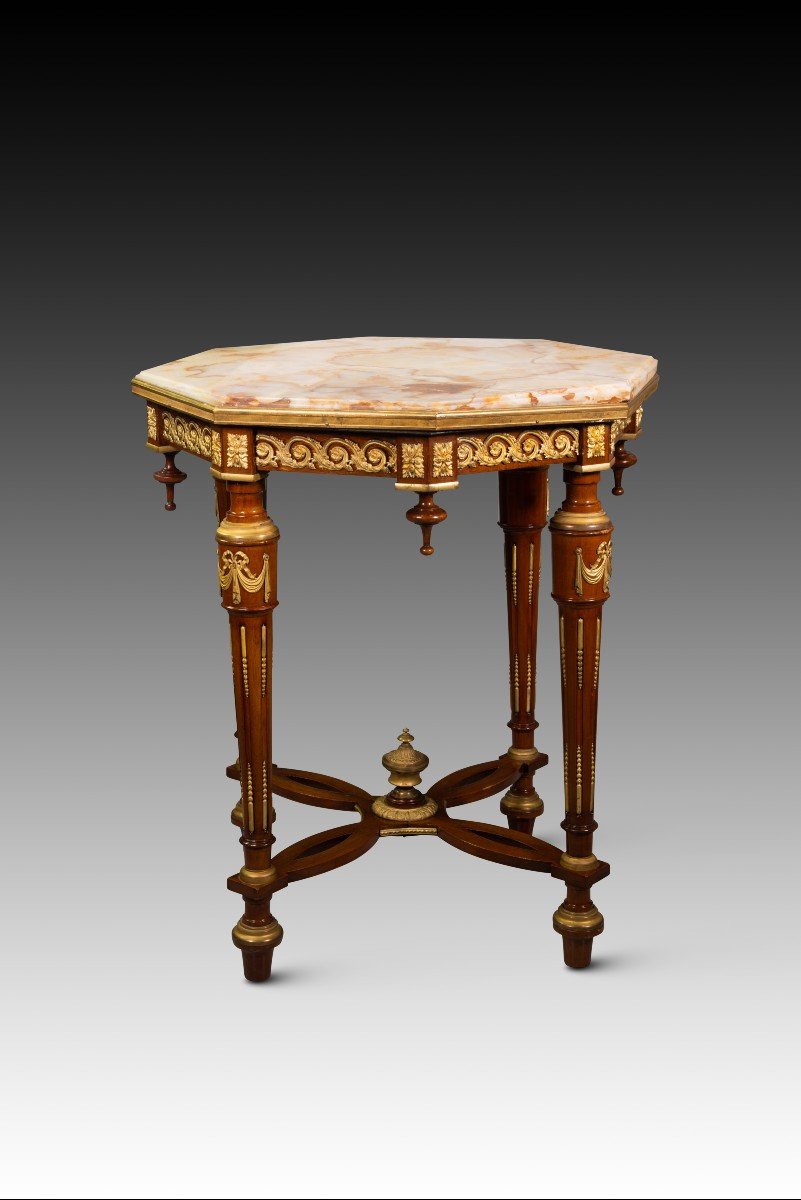 Table d'Appoint Ou « Guéridon ». Acajou, Bronze Doré, Onyx (peut-être d'Algérie). France, Vers -photo-2