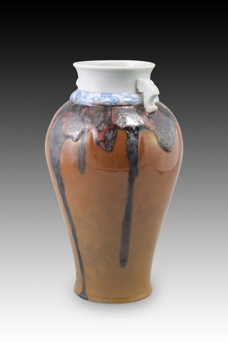 Baluster Vase. Porcelain. Taisho Period, Japan, 1912-1926. -photo-2