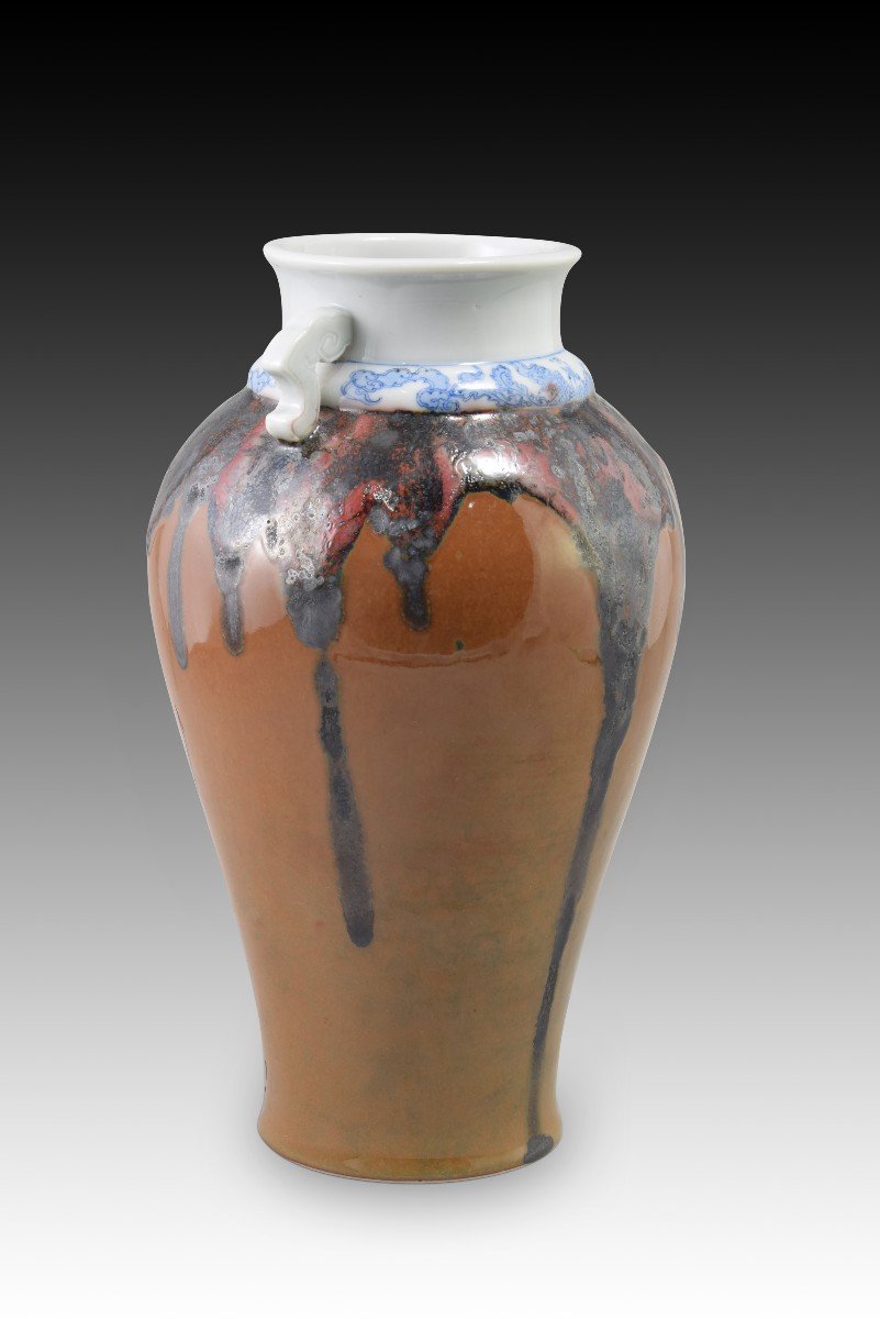 Baluster Vase. Porcelain. Taisho Period, Japan, 1912-1926. -photo-3