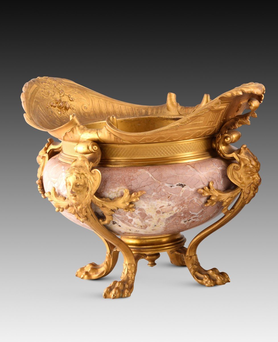 Centerpiece. Gilt Bronze, Marble. France, Late 19th Century -photo-2