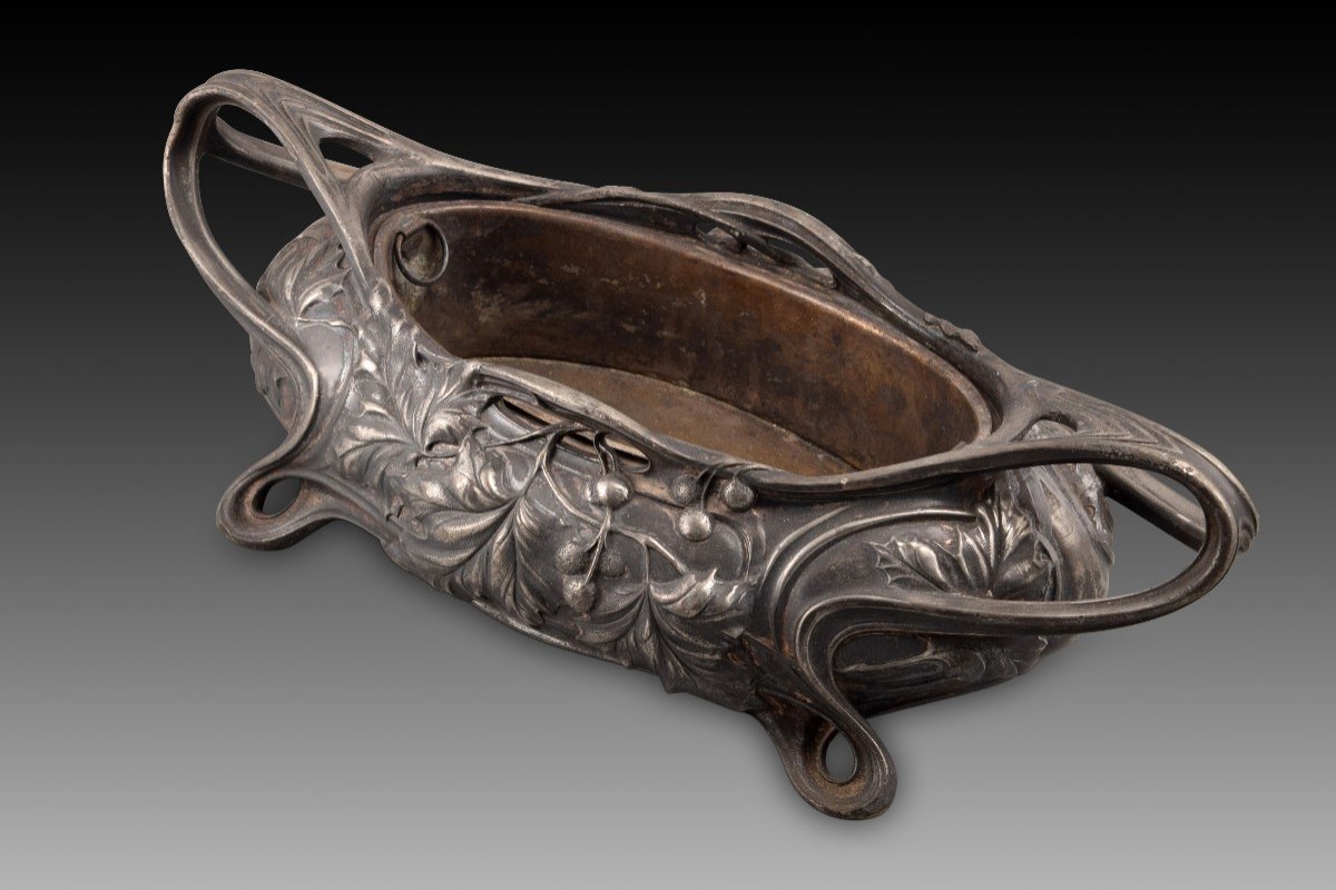 Centerpiece Or Planter. Pewter, Metal. Victor Saglier, Late 19th Century. 