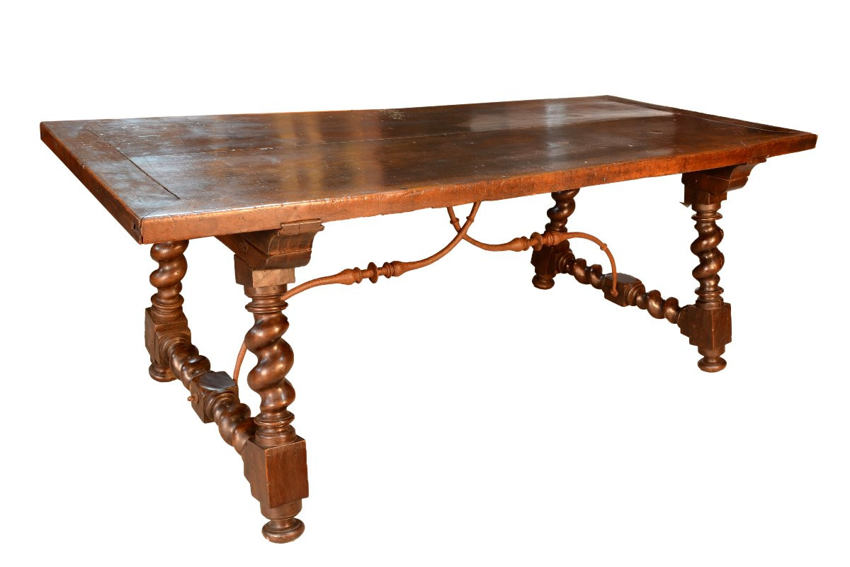 Walnut Dining Table With Solomonic Legs, 20th Century. -photo-4