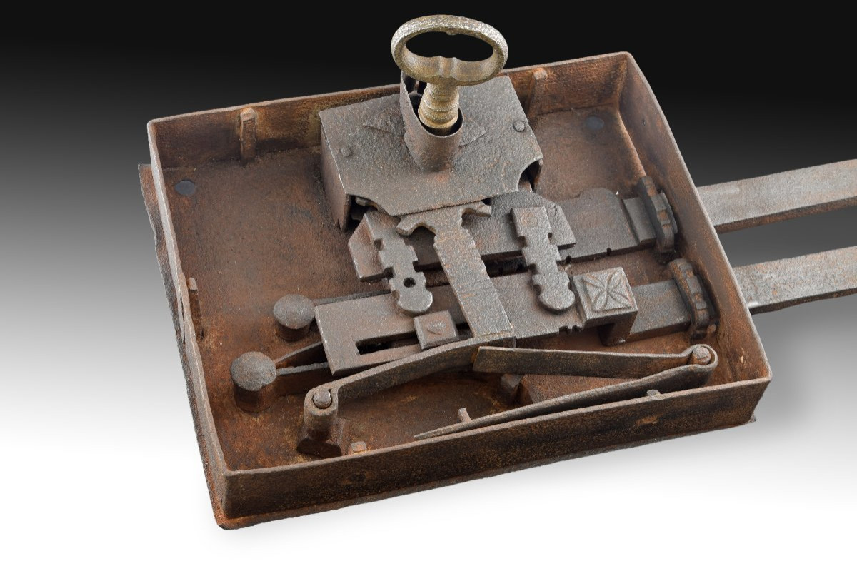 Lock With Key. Made Of Iron. 19th Century.  -photo-3