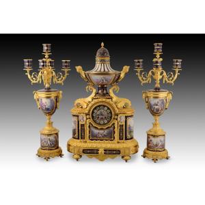 Clock Set. Porcelain And Gilt Bronze. France, 19th Century.